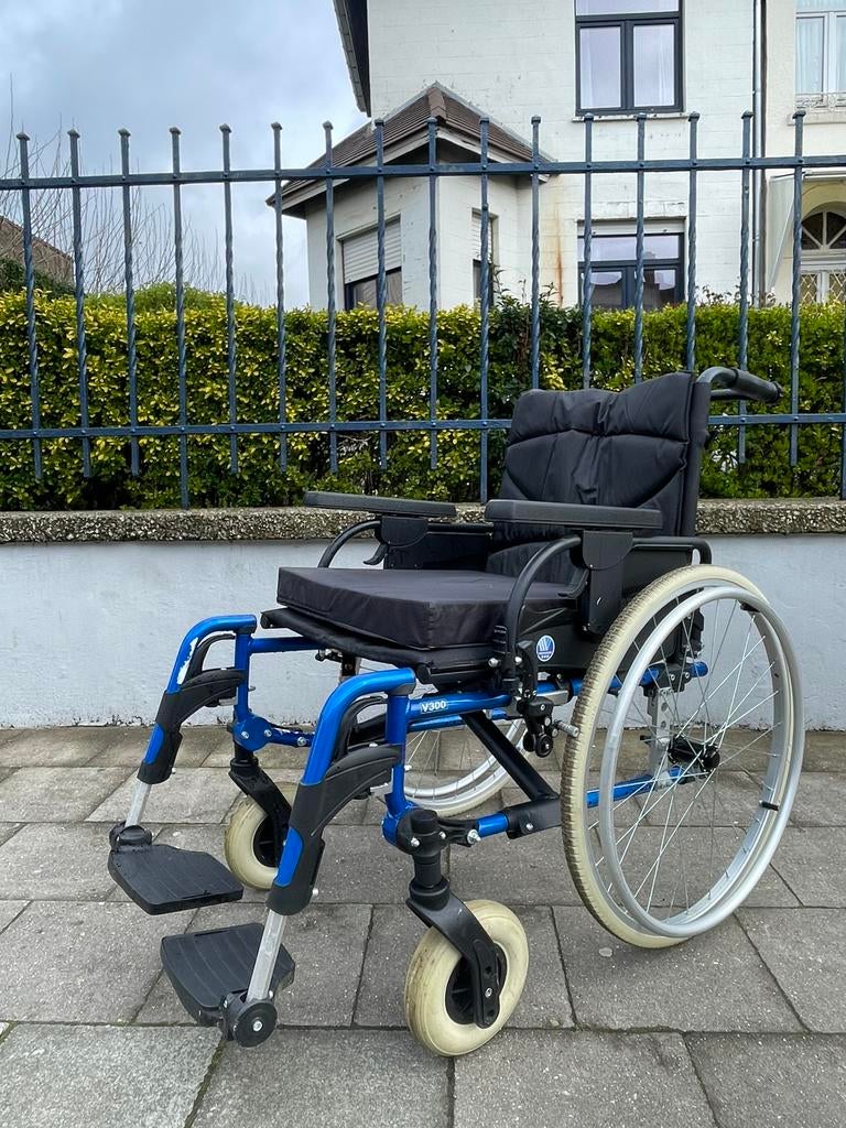 Vermeiren V 300 opvouwbare rolstoel nieuwstaat, Diversen, Ophalen of Verzenden, Inklapbaar, Zo goed als nieuw, Handbewogen rolstoel