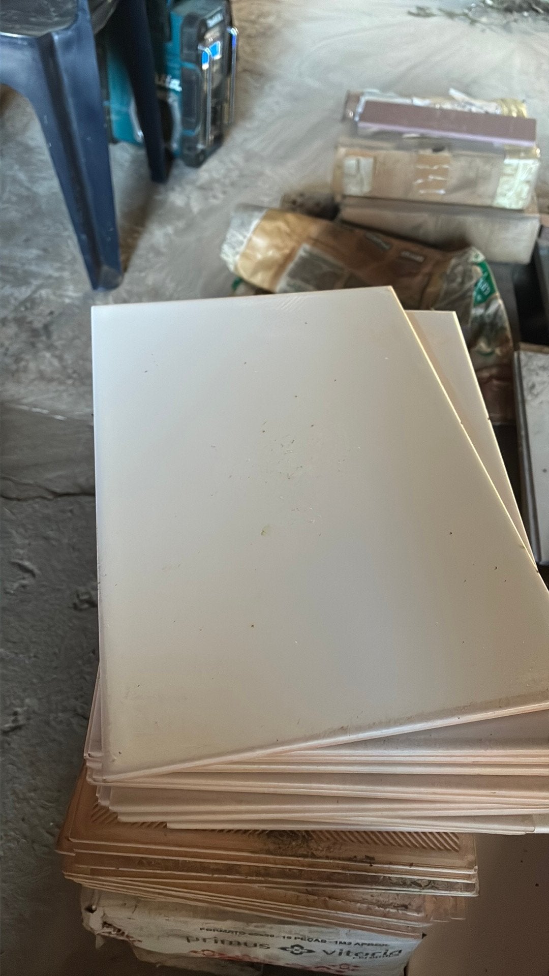 Wandtegels badkamer berging, Doe-het-zelf en Bouw, Ophalen, Zo goed als nieuw