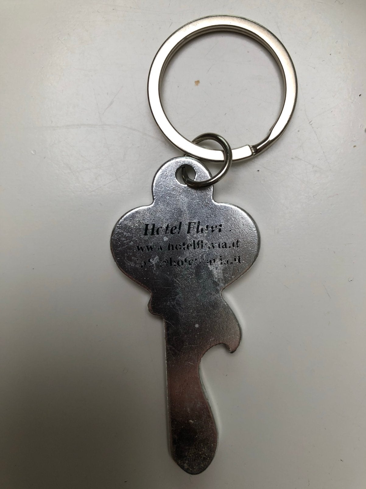 Metalen Sleutelhanger, Verzamelen, Sleutelhangers, Ophalen of Verzenden, Gebruikt, Knuffel of Figuurtje