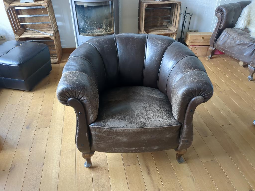 Deux fauteuils club en cuir véritable, Maison & Meubles, Fauteuils, 75 à 100 cm, Club, Enlèvement, Utilisé