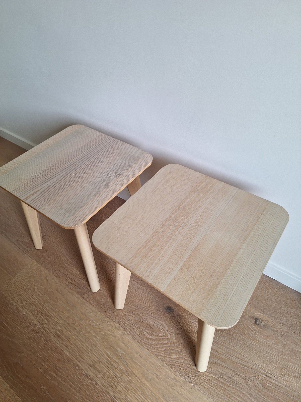 table (s) d'appoint en placage de frêne ikea (lisabo), Enlèvement