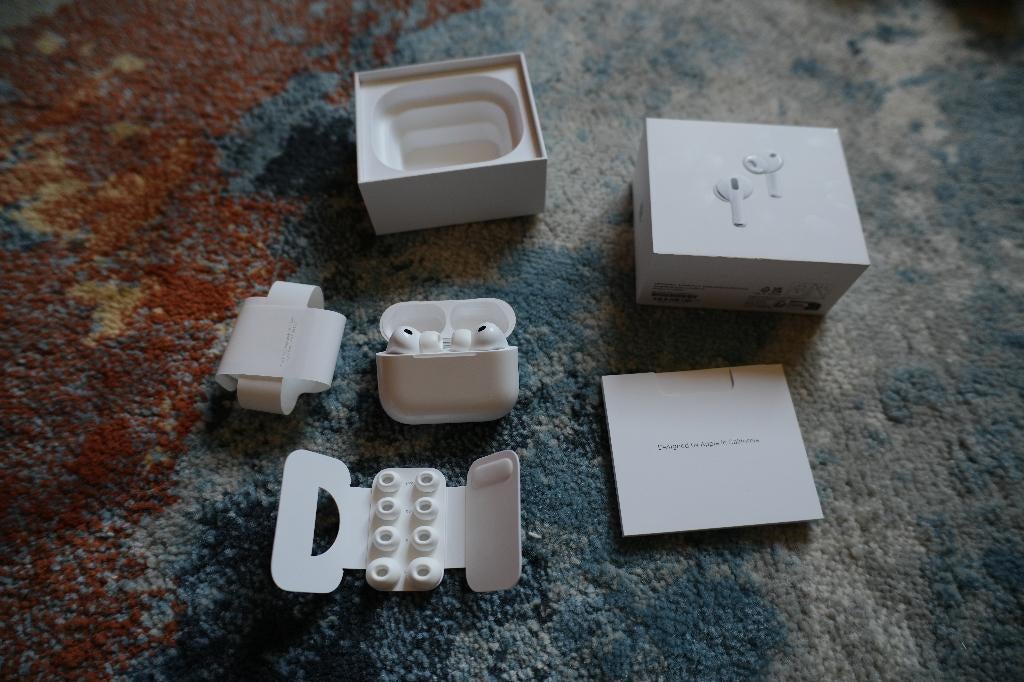 Apple AirPods Pro 3 - Comme neuf - Avec facture et garantie, Télécoms, Comme neuf, Apple, Blanc, Intra-auriculaires (In-Ear)
