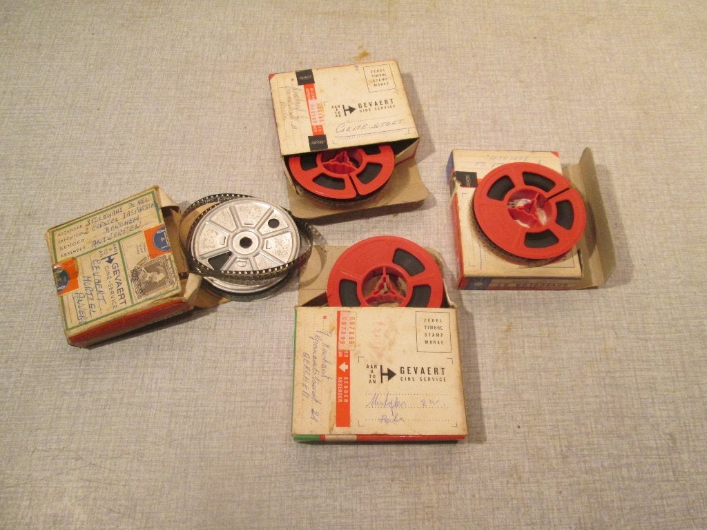4 vieilles bobines de film de 8 mm, Enlèvement ou Envoi, Film 8 mm