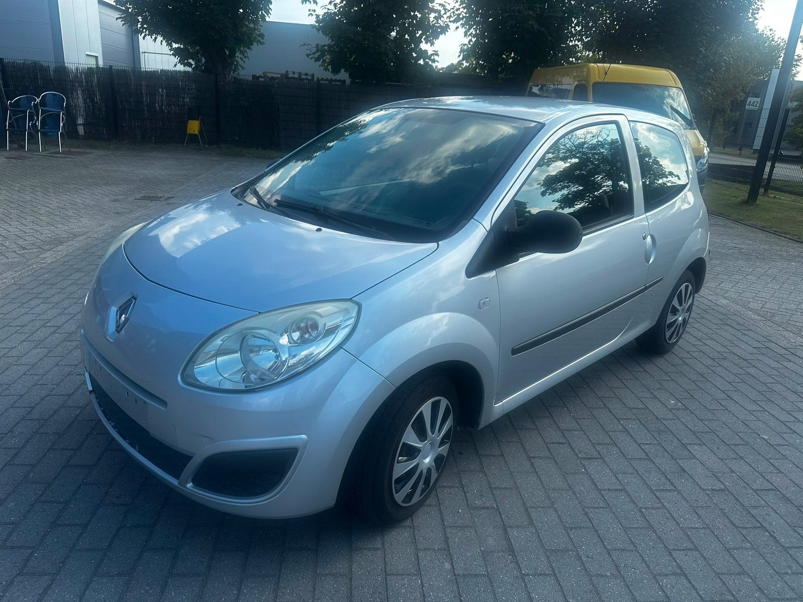 Renault twingo, Auto's, Voorwielaandrijving, Bedrijf, Grijs, 3 cilinders