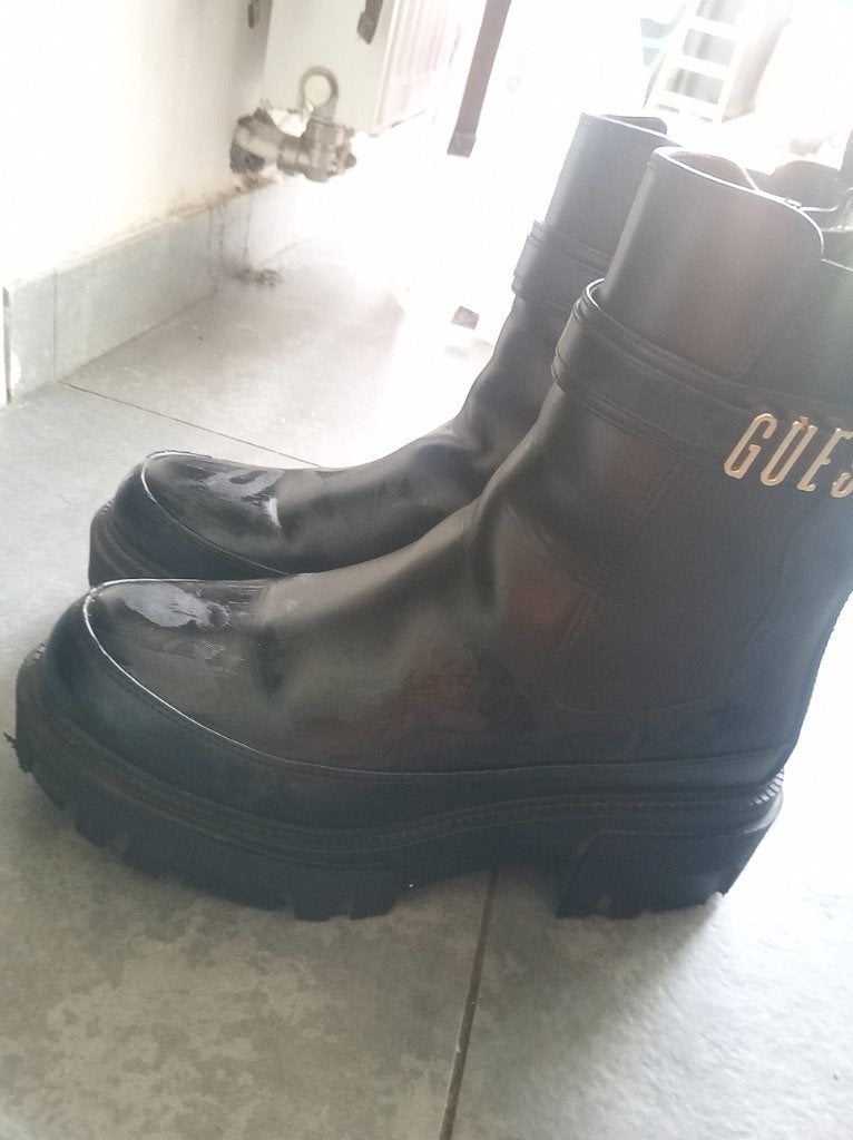 Schoenen van guess, Ophalen, Guess, Zwart, Zo goed als nieuw