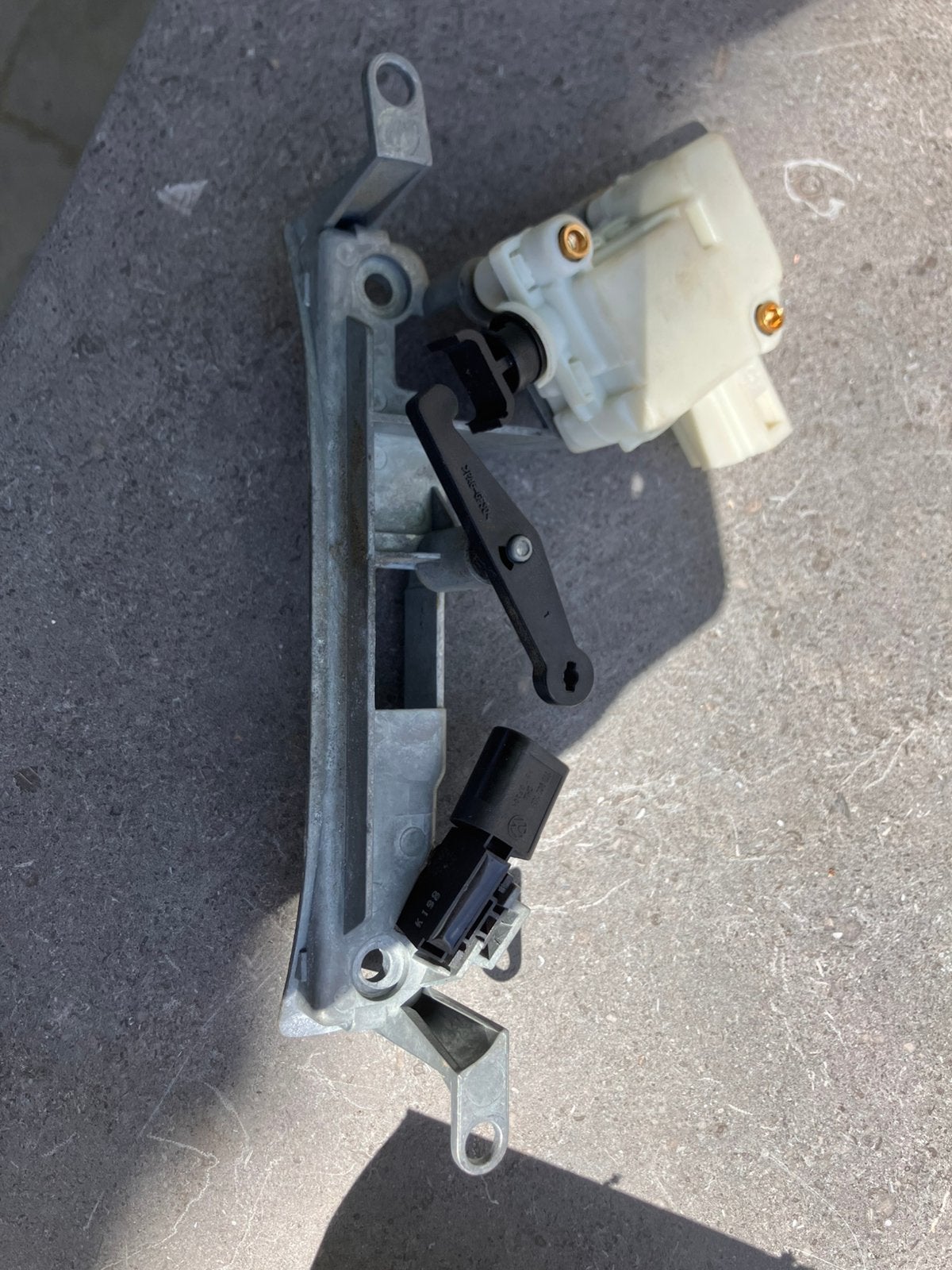 Slot koffer Volkswagen Polo, Ophalen, Volkswagen