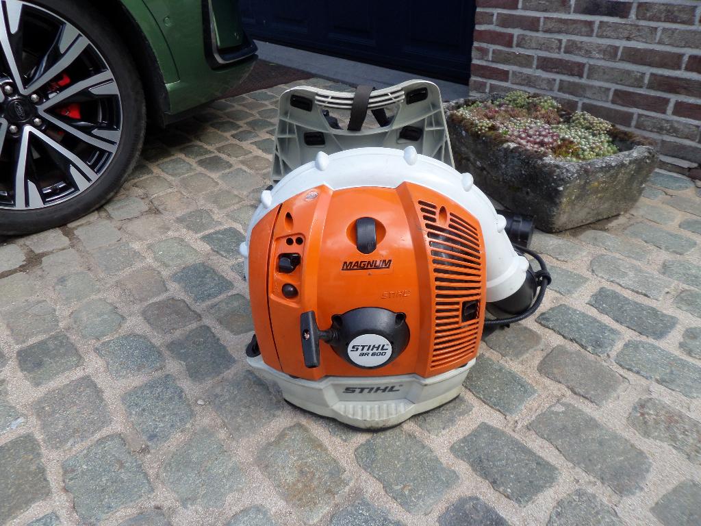 Bladblazer van STIHL type BR600 MAGNUM., Tuin en Terras, Ophalen, Gebruikt, Benzine, Ruggedragen
