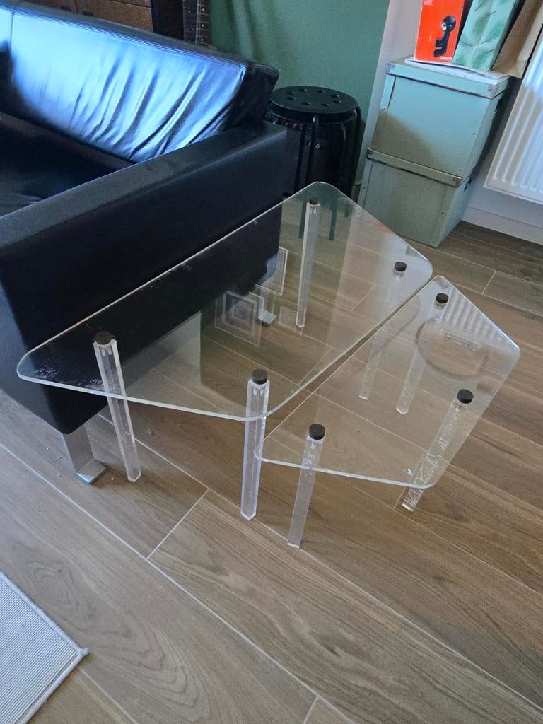 Table basse en plexiglas, Vintage design, Moins de 50 cm, Enlèvement ou Envoi, 50 à 100 cm