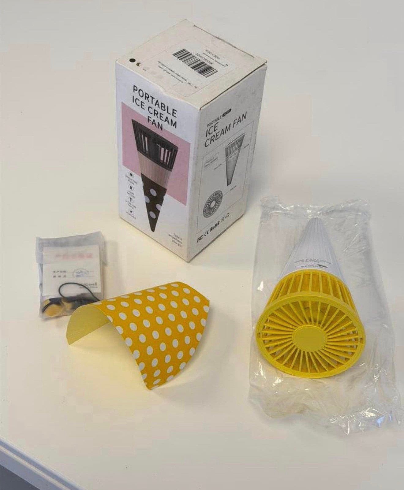 Ventilateur manuel rechargeable USB crème glacée jaune glace, Electroménager, Enlèvement ou Envoi, Neuf