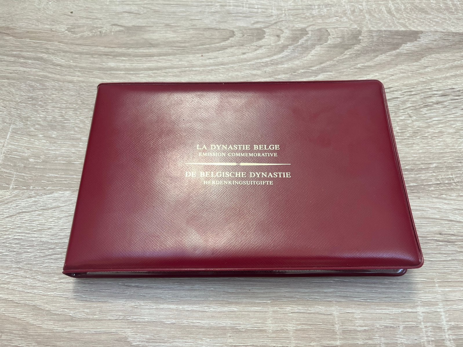 Herdenkingsuitgave van de Belgische dynastie, Enlèvement, Comme neuf, Argent