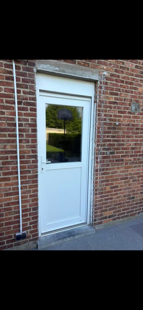 Porte avec volet électrique, Enlèvement, Comme neuf, Blanc, Fonctionnement électrique