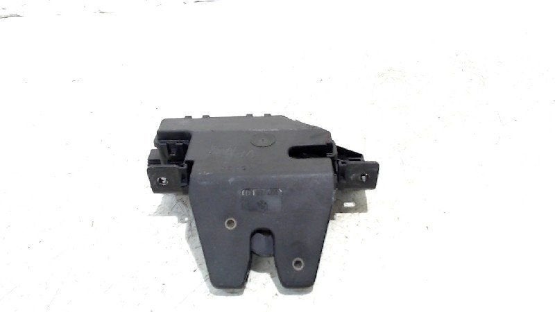 Slot mechaniek kofferdeksel achterklep elektrisch BMW 3 seri, Onderdelen@venauto.nl, Van der Ven Autorecycling B.V., Gebruikt