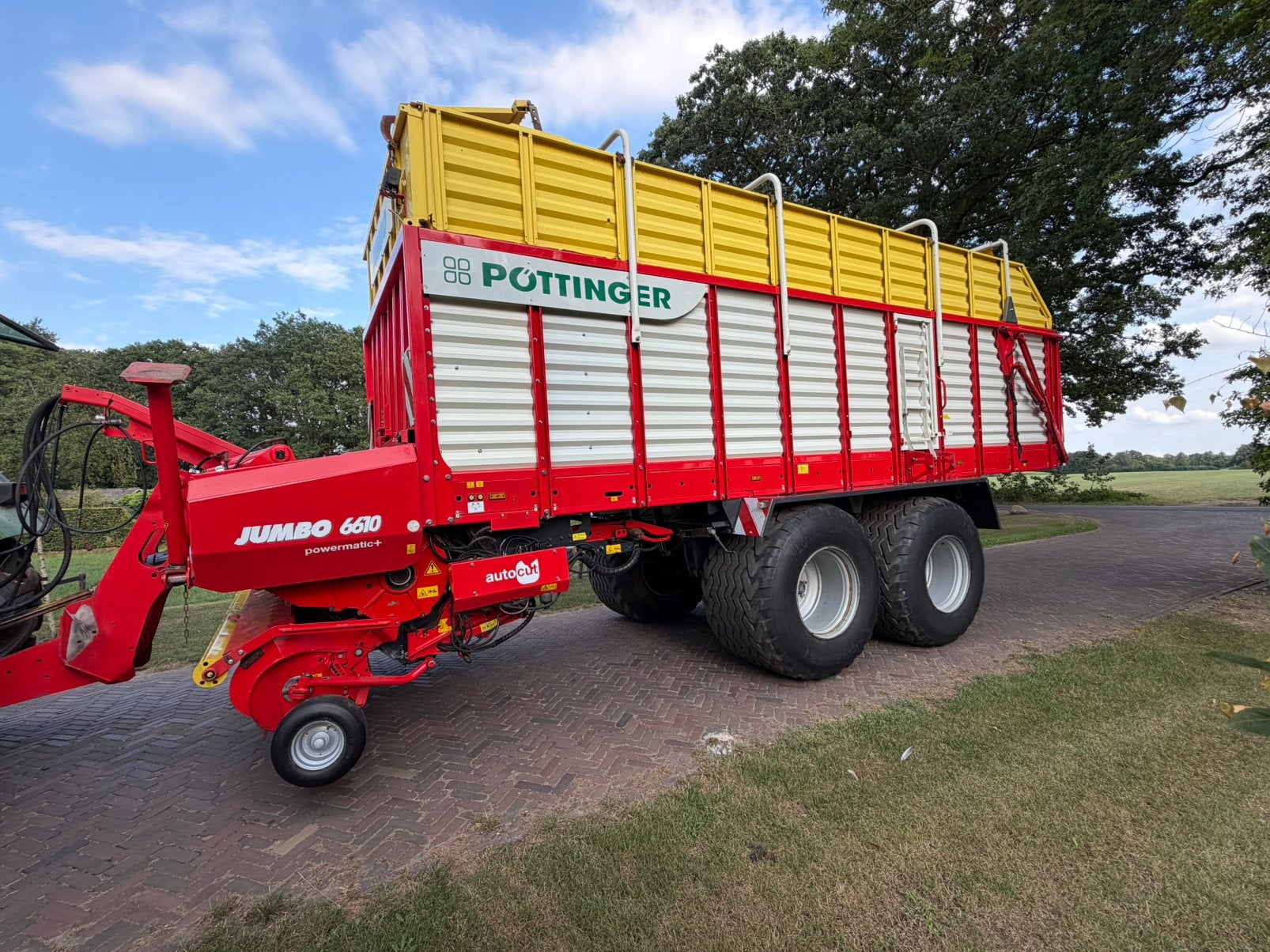 Pöttinger en Strautmann opraapwagen tera 4201 jumbo 6610, Enlèvement, Transport