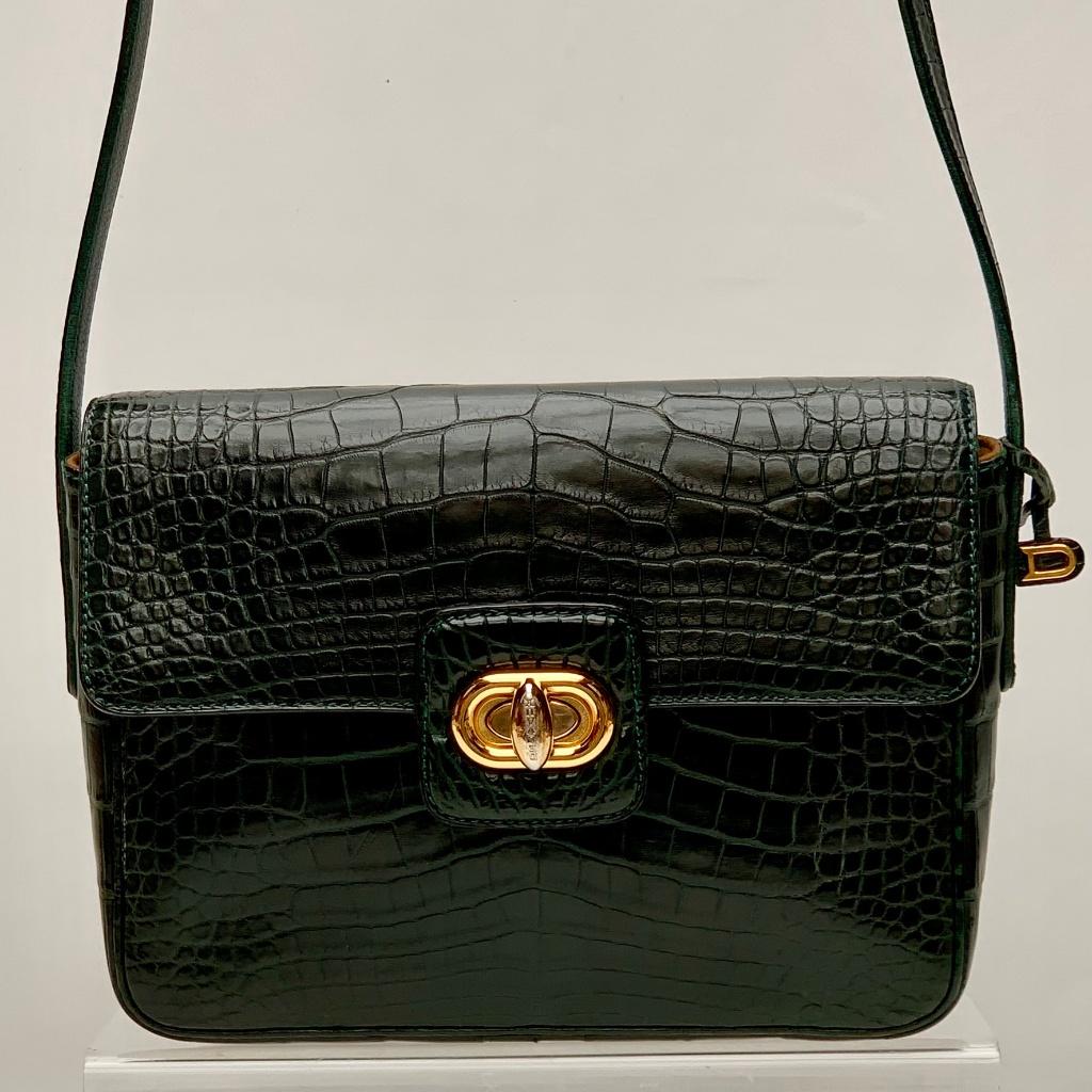 Handtas Delvaux in Croco. Nog Delvaux en Louis Vuitton., Bijoux, Sacs & Beauté, Sacs | Sacs Femme, Sac à main, Enlèvement ou Envoi