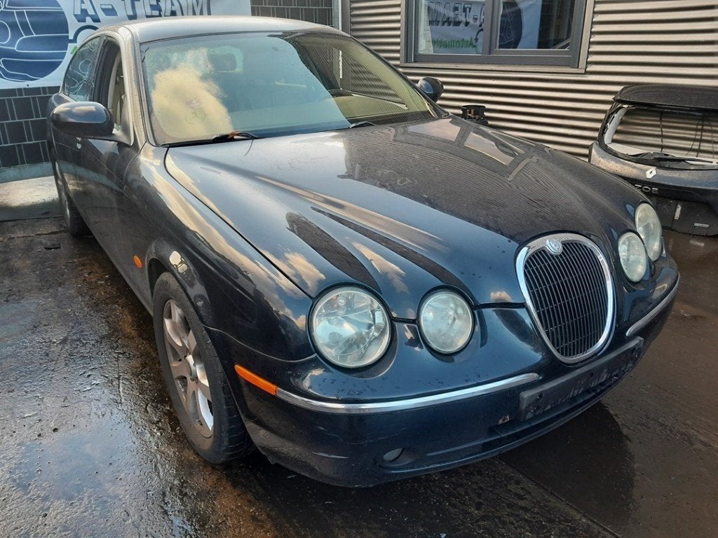 REMKLAUW RECHTS VOOR ABS Jaguar S-type (X200), Campus Kronberg 7
61476  Kronberg im Taunus, DE, Gebruikt, Jaguar, Jaguar Land Rover Deutschland GmbH