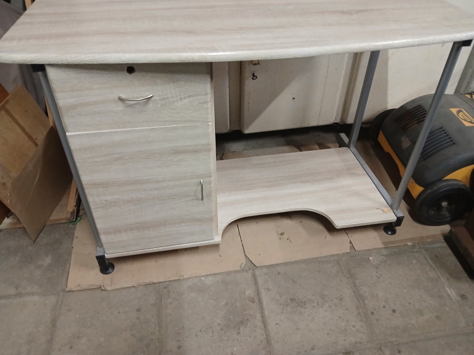 bureau, Enlèvement