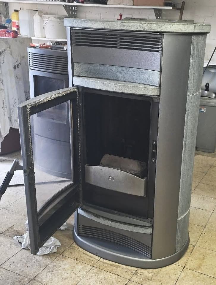 edilkamin polaris 12kw met spekstenen en kanalisatie, Ophalen, Overige brandstoffen, Zo goed als nieuw, Pelletkachel