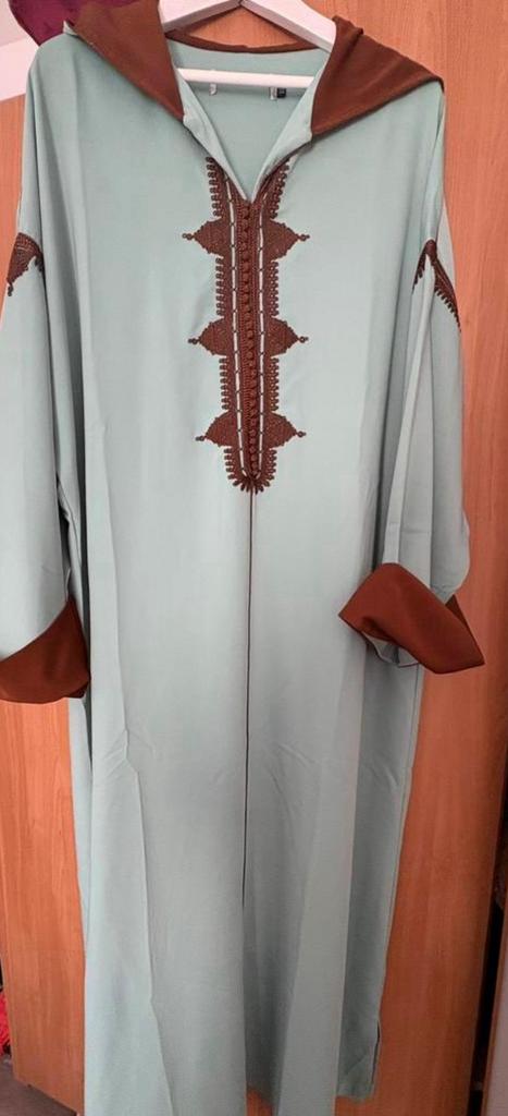 Djellaba nieuw, Enlèvement, Neuf