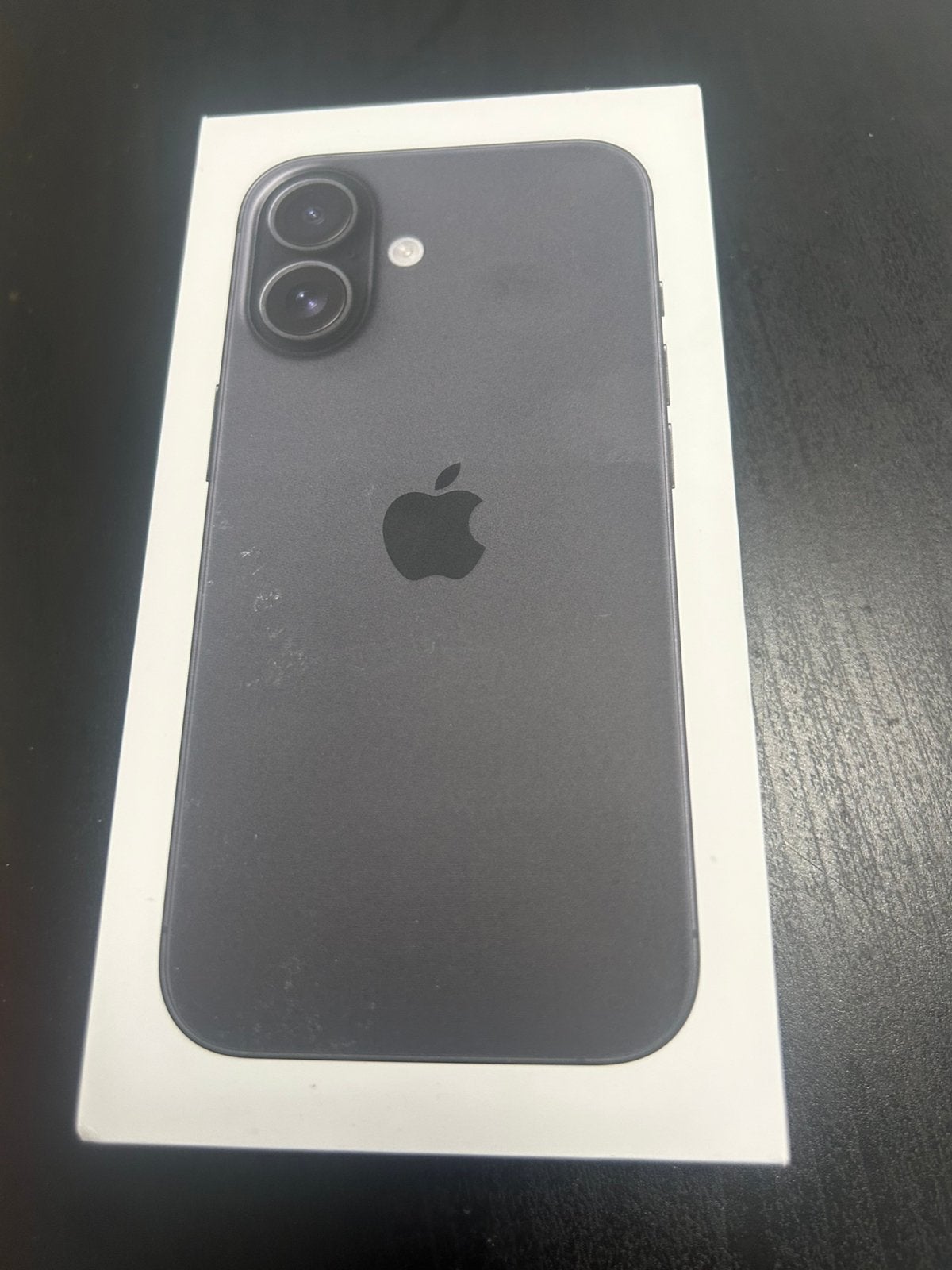Iphone 16 noir 128 GB neuf et emballé avec facture, Neuf, 128 GB, IPhone 16, Enlèvement