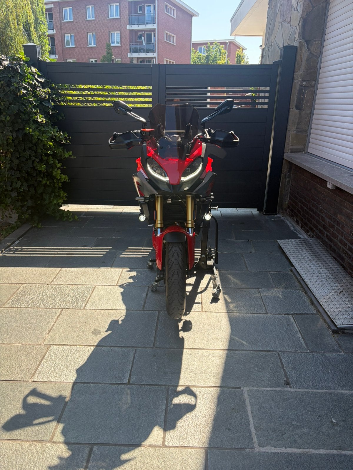 BMW F900XR A2 2021, Motos, Tourisme, Quickshifter, 2 cylindres, Permis Moto A2 minimum