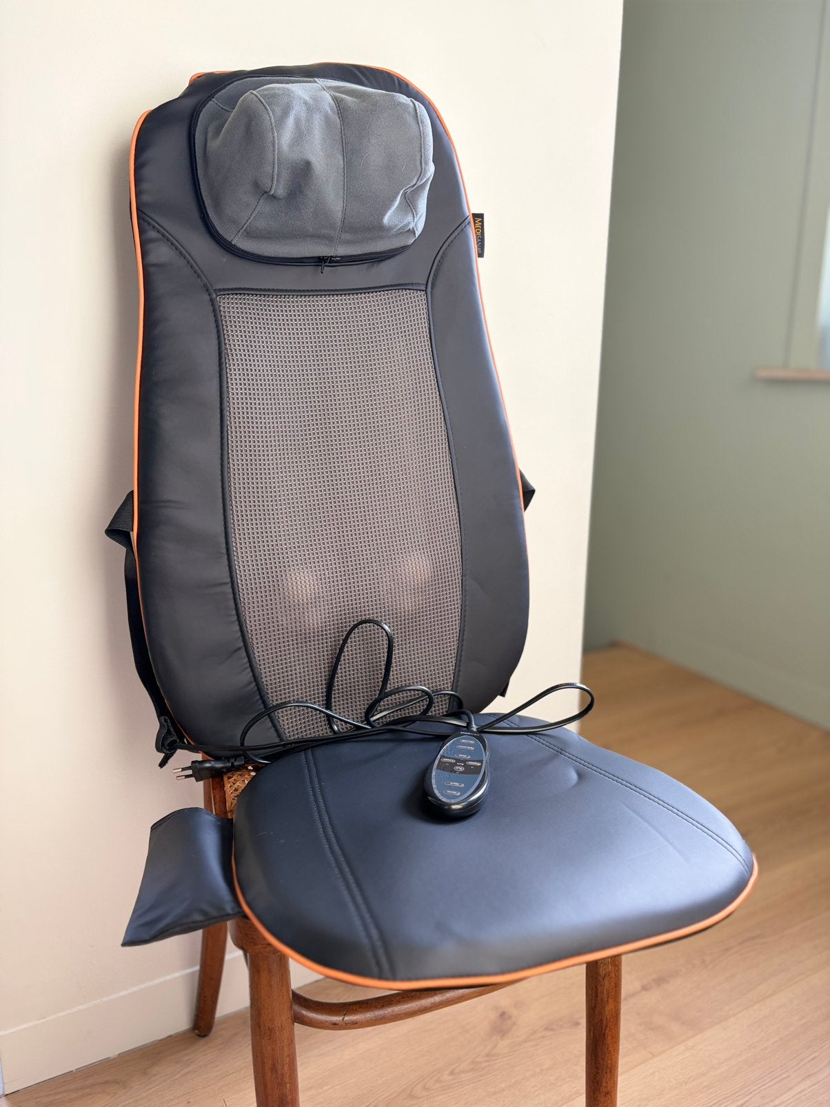 Medisana MCN Shiatsu Massagekussen (Nek & Rug), Ophalen of Verzenden, Zo goed als nieuw, Massagestoel of Kussen