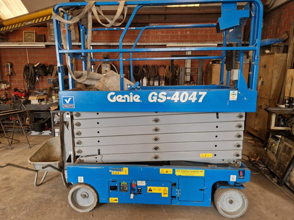 Genie GS-4047  hoogwerker, Ophalen
