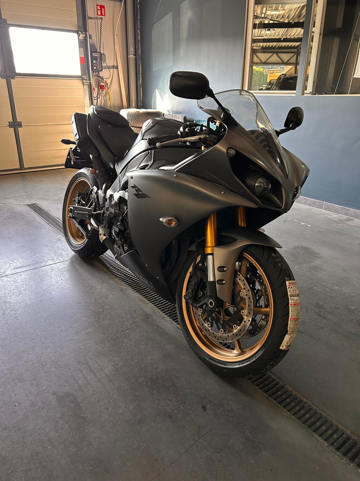 Yamaha r1 2014/11xxxklm, Motoren, Bedrijf