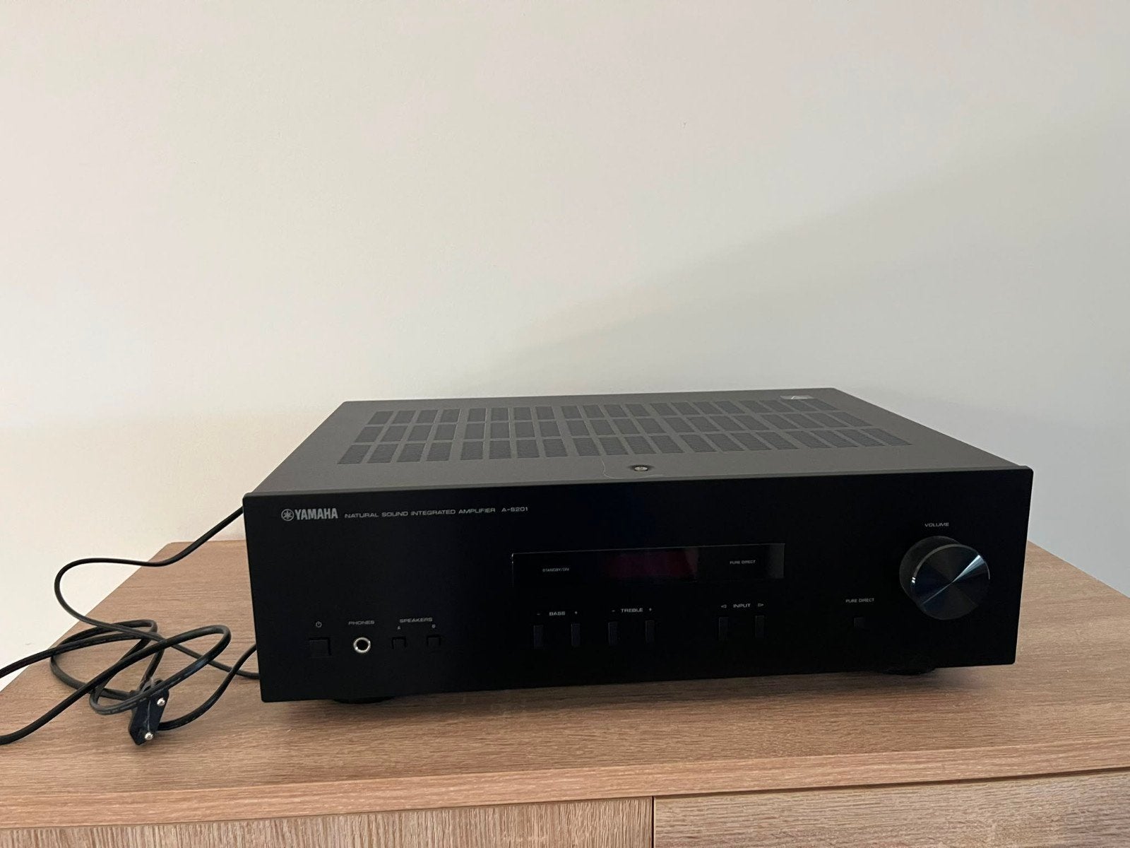 Yamaha AS-201, Yamaha, 60 à 120 watts, Comme neuf, Enlèvement