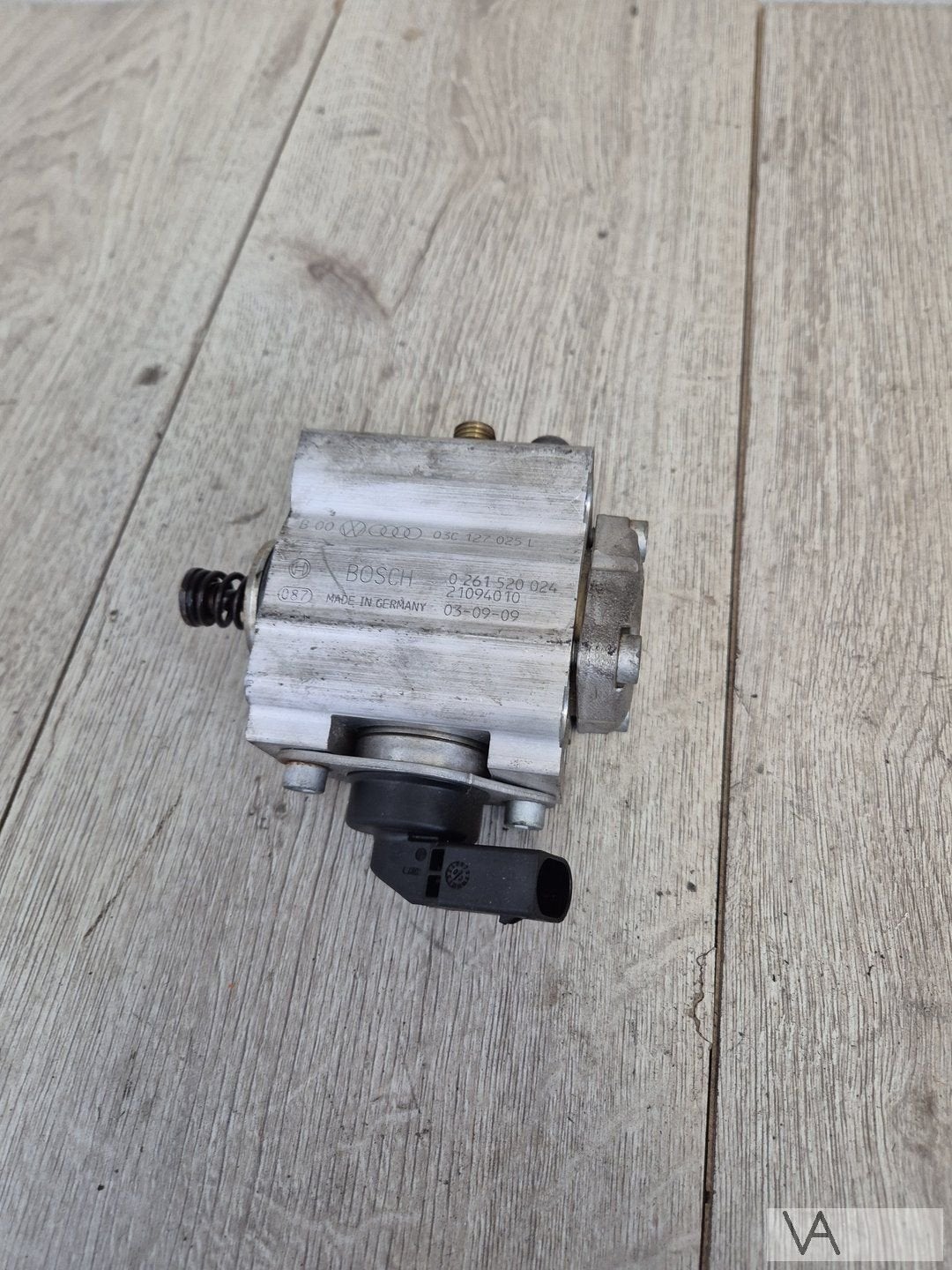 Hogedrukpomp motor VW 1.4 en 1.6 fsi  03c127025L bosch €100, Volkswagen, -, Utilisé, -