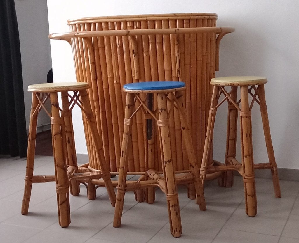 Tiki bar met 3 bijhorende krukken, Antiek en Kunst, Ophalen