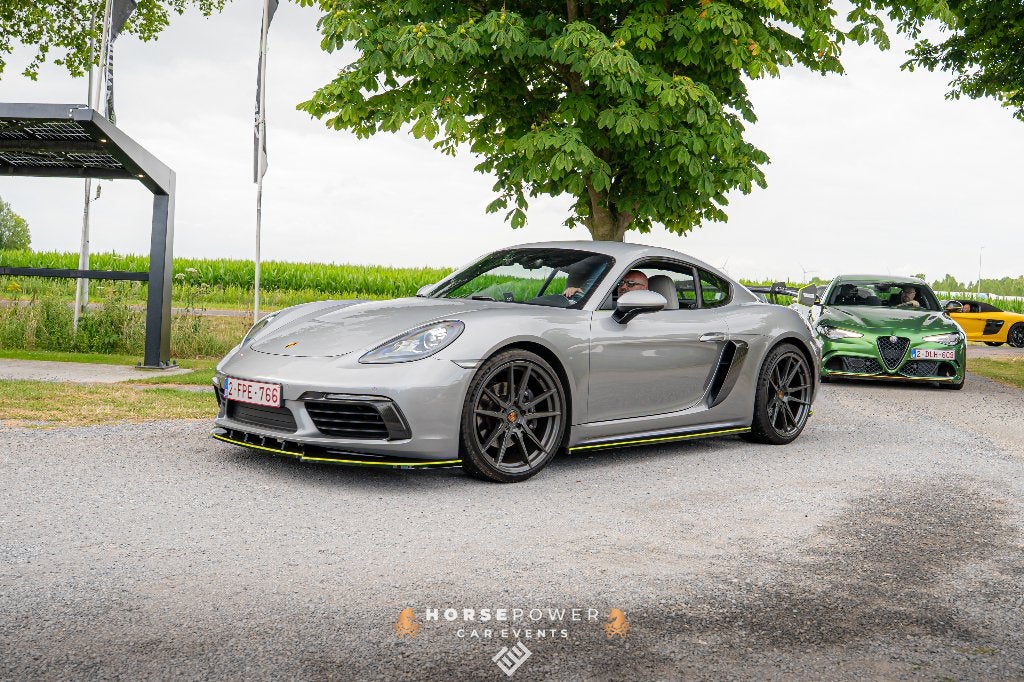 Porsche 718 Sport Chrono/ 2.0 met laungecontrol en 429PK, Auto's, Porsche, Automaat, Achterwielaandrijving, Euro 6, 1350 kg