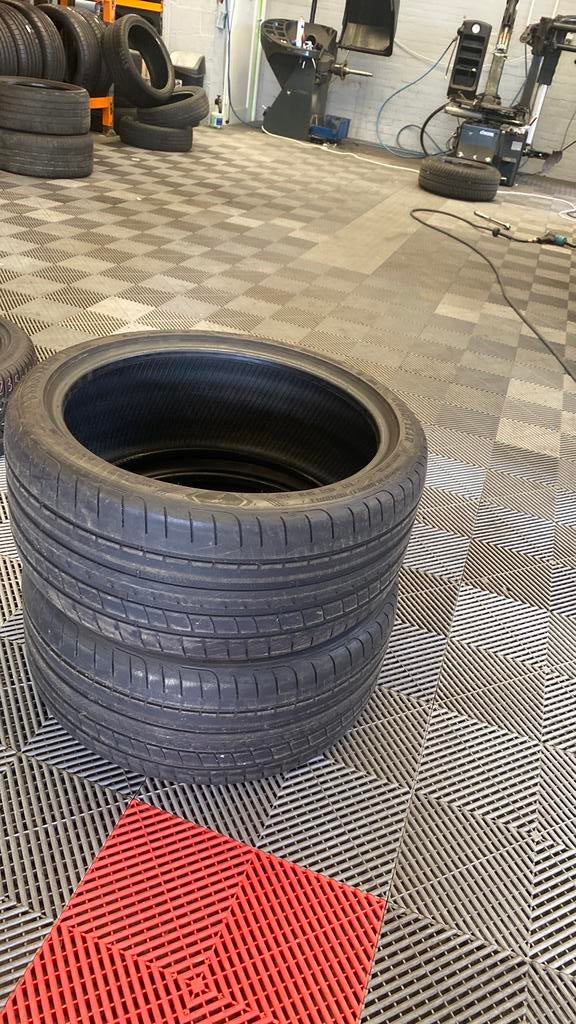 255/35/19-96y goodyear per stuk 60 eur zomer banden, Ophalen, Zo goed als nieuw