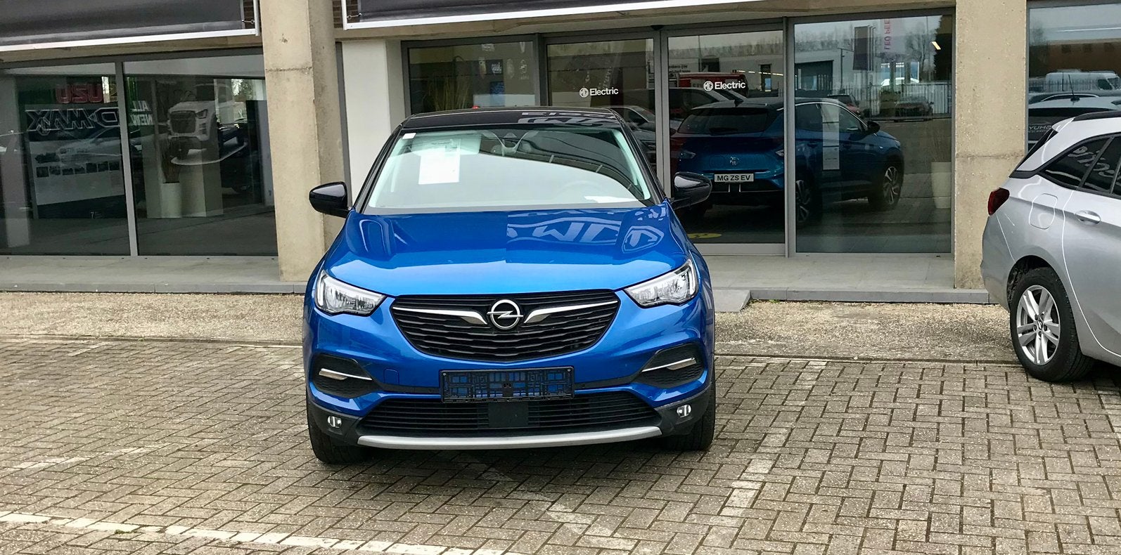 Opel Grandland X, Auto's, Voorwielaandrijving, Dealer onderhouden, Stof, Blauw
