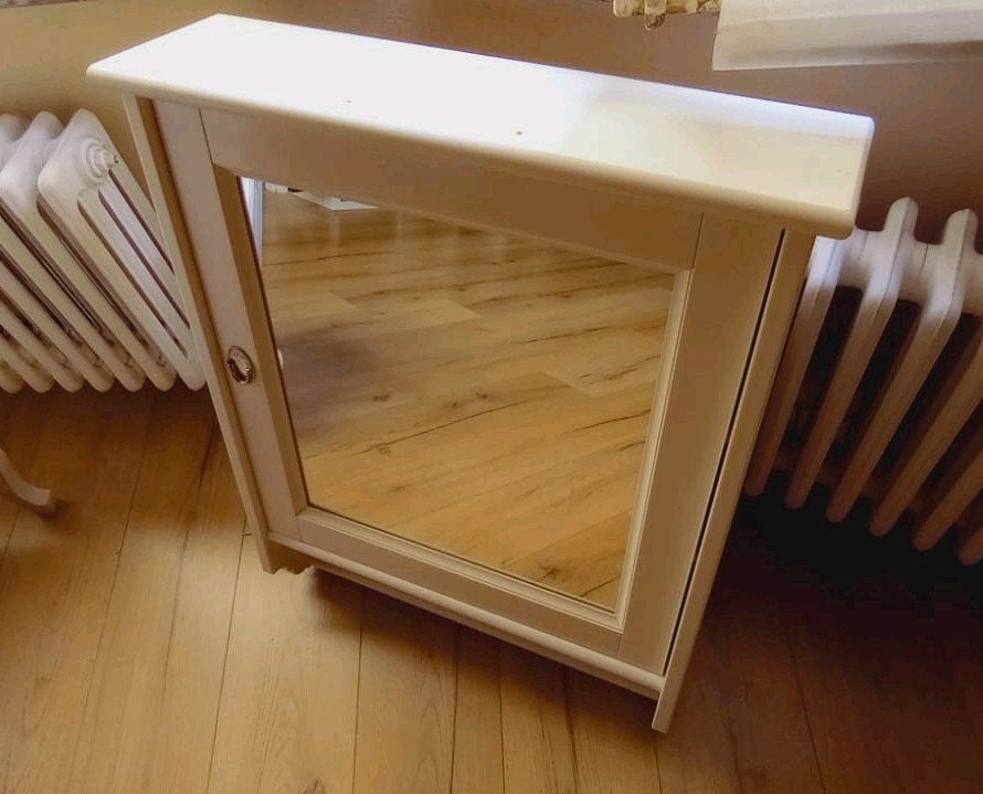 meuble miroir, Enlèvement