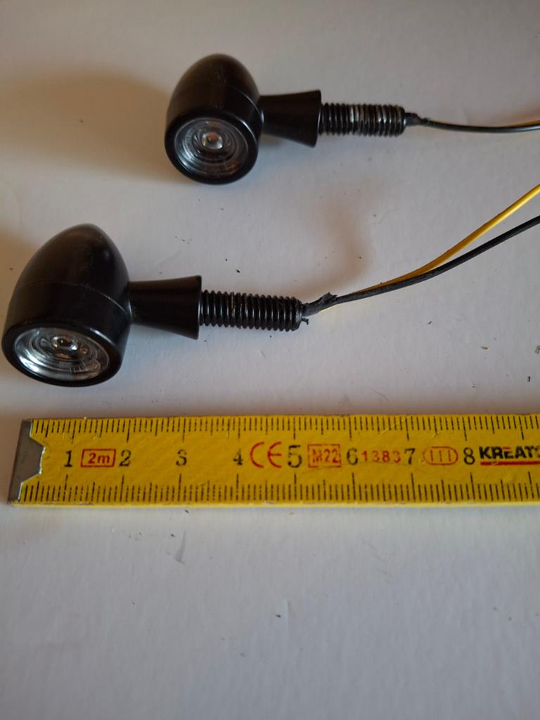 2 petits clignotants leds état neuf, Motos, Enlèvement ou Envoi