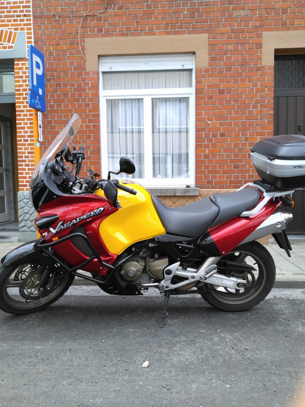 Honda varadero, Motos, Motos | Honda, Particulier, Enlèvement