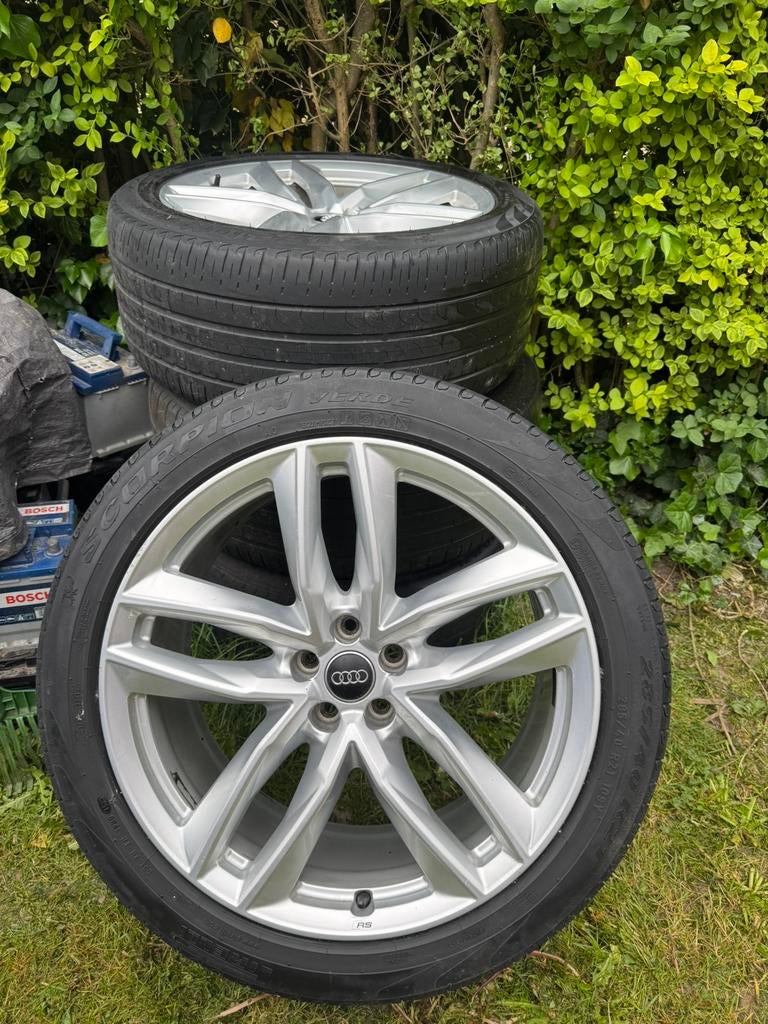 Audi 21 inch, Auto-onderdelen, Ophalen of Verzenden, 21 inch, Band(en)