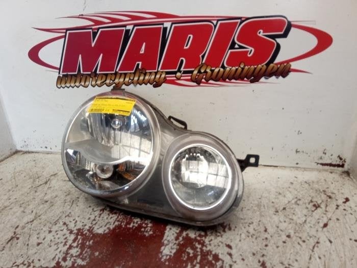 Phare droit d'un Volkswagen Polo, -, Volkswagen, -, 3 mois de garantie
