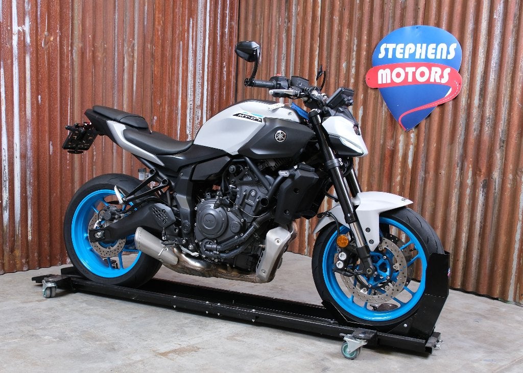 Tempête de verglas Yamaha MT 07 35 kW, Motos, Entreprise, Occasion, ABS, 2 cylindres