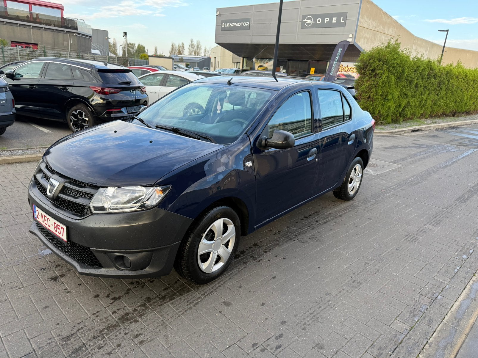 Dacia logan 2013 65000 km benzine 1.2, Autos, Euro 5, Achat, Entreprise, Boîte manuelle