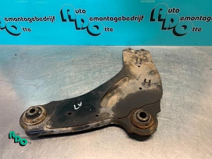 Draagarm links-voor van een Renault Trafic, Gebruikt, -, Renault, -