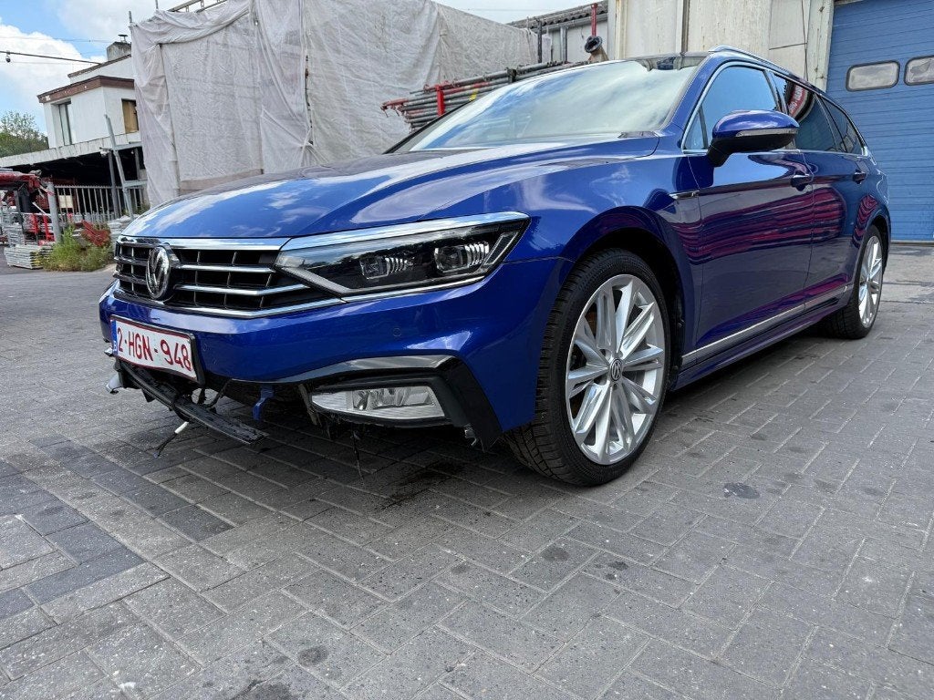 VOLKSWAGEN PASSAT VAIRANT 1.5TSI/150cv/R-Line/ Automat/98km!, Auto's, Volkswagen, Bedrijf, Te koop, Passat, 360° camera, Aangepast voor mindervaliden
