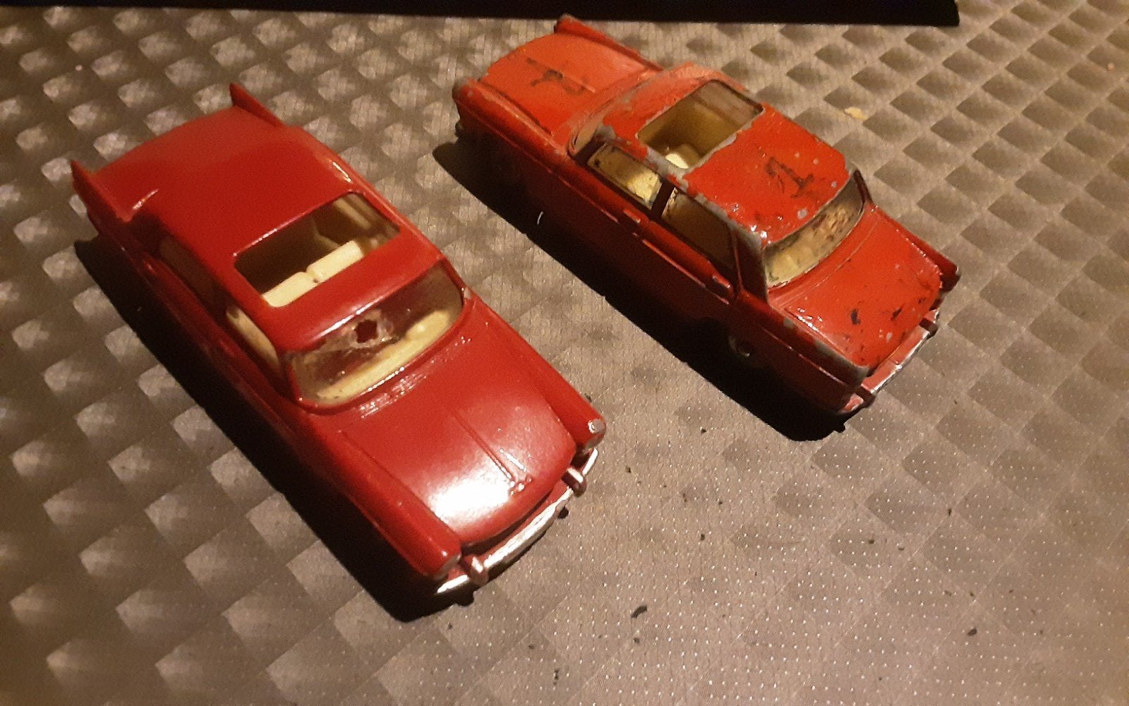 PEUGEOT 404 miniaturen, Ophalen of Verzenden, Gebruikt, Auto, Dinky Toys