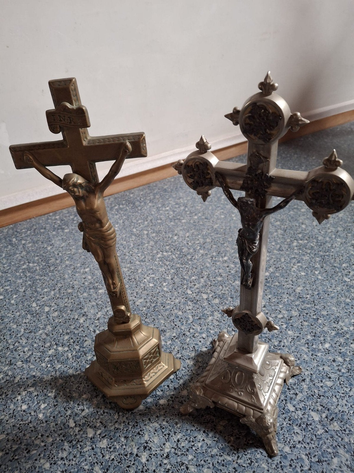 Christ en bronze/cuivre