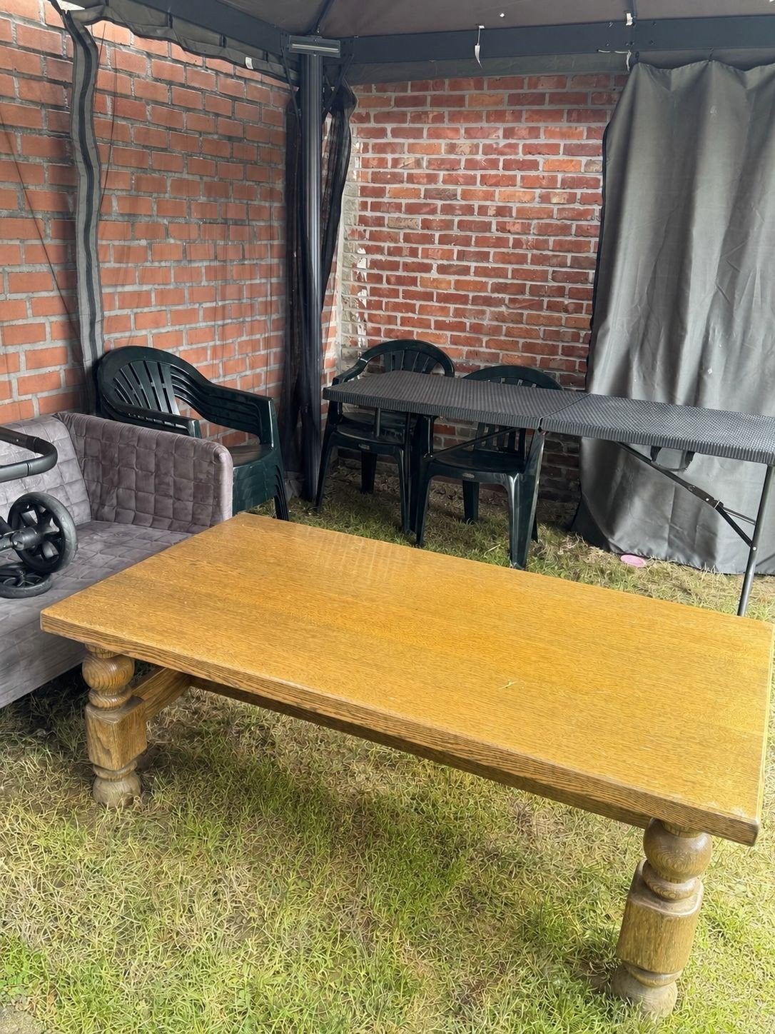 Eiken salontafel, Ophalen
