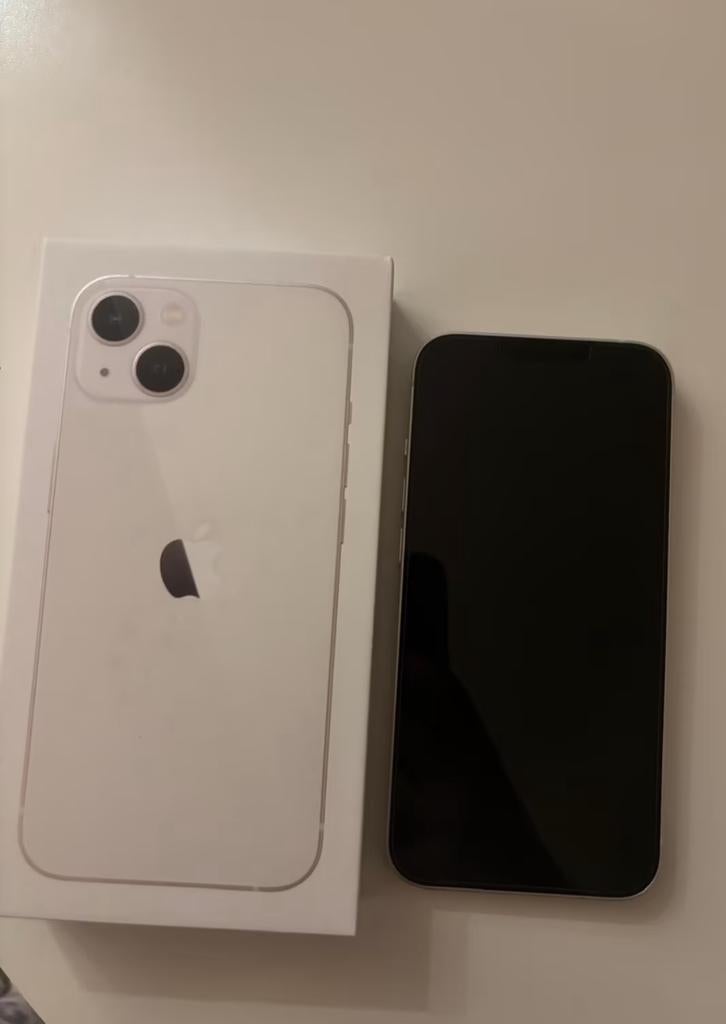 Iphone 13 ( Te Ruilen met Step ), Fietsen en Brommers, Steps, Ophalen, Zo goed als nieuw, Elektrische step (E-scooter)