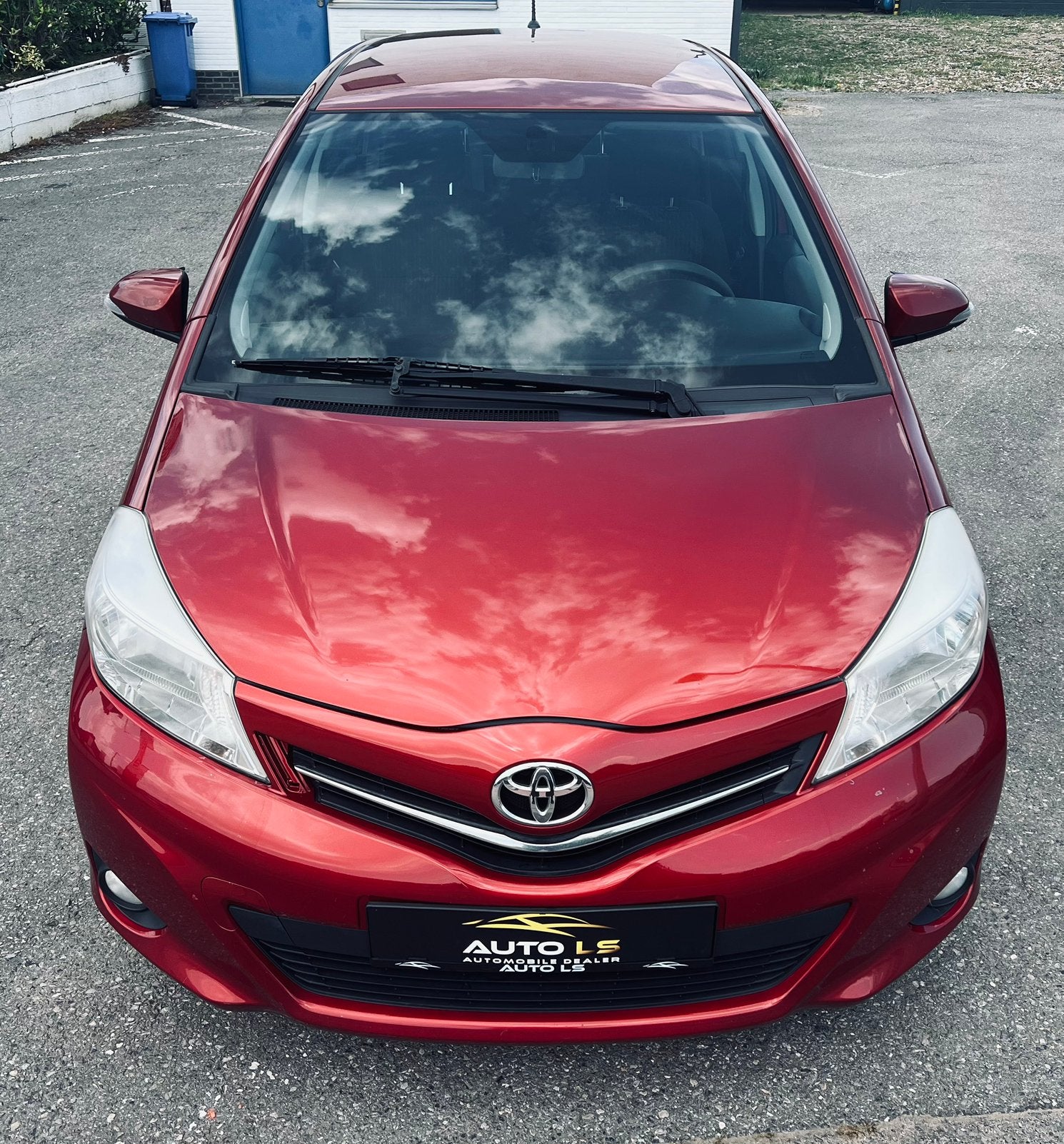 TOYOTA YARIS 1.3 VVT-i Lounge 2013 ESSENCE, Auto's, Toyota, Bedrijf, Te koop, Yaris, ABS, Airbags, Airconditioning, Automatische klimaatregeling