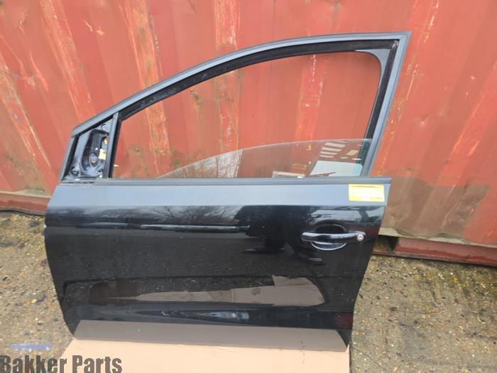 Portier 4Deurs links-voor van een Volkswagen Polo, Gebruikt, -, -, -