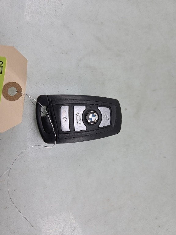 SLEUTEL 5 serie Touring (F11) (|66128723588|66125A57FD0|), Gebruikt, BMW, Petuelring 130
80809  München, DE, Bayerische Motoren Werke AG
