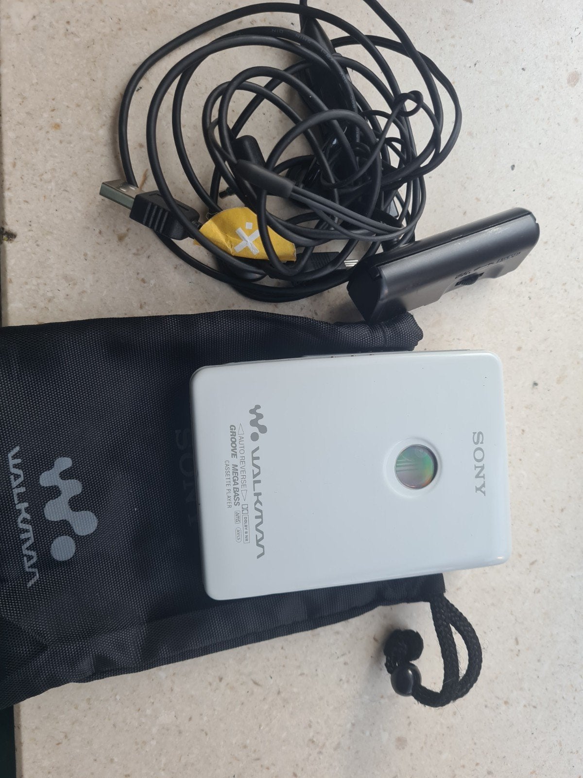 Vende Walkman sony, Consoles de jeu & Jeux vidéo, Consoles de jeu | Xbox 360